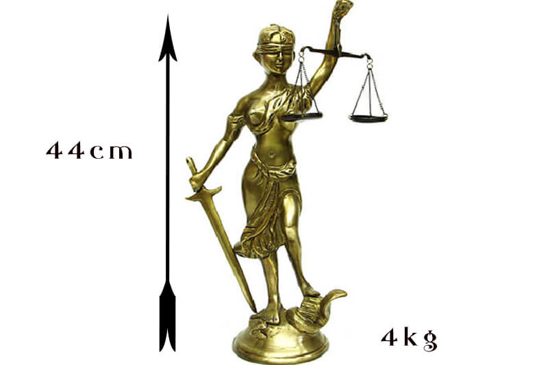 Adalet Kadını 18