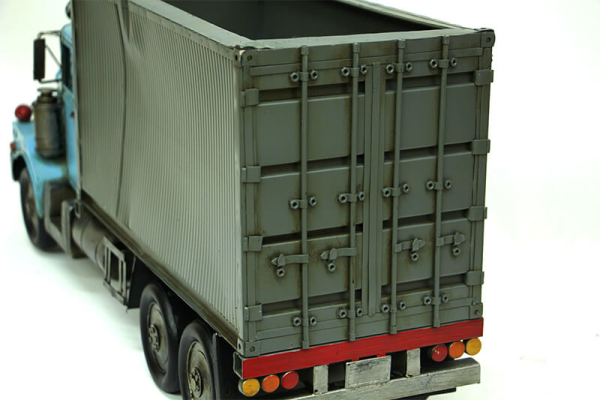 Dekoratif Metal Kamyon Saksı  - 6