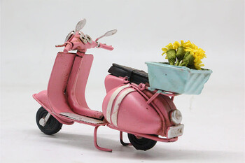 Dekoratif Metal Scooter - Thumbnail