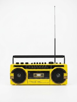 CROWNWELL - Crownwell Sarı Bluetooth Destekli Nostaljik Kaset Çalar ve Taşınabilir Radyo (1)