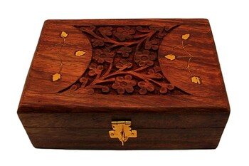  - El Oyma Çiçek Desenli Ahşap Takı ve Nostaljik Kutu (1)
