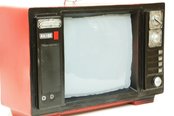 Televizyon Kırmızı - 3
